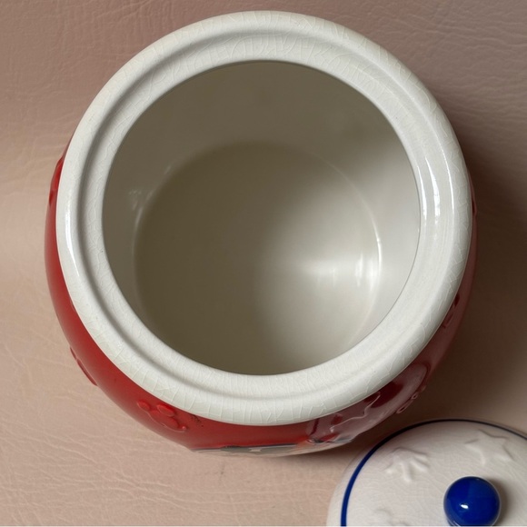 Disney Mickey & Minnie
Mouse: Ceramic Cookie Jar - Picture 3 of 6